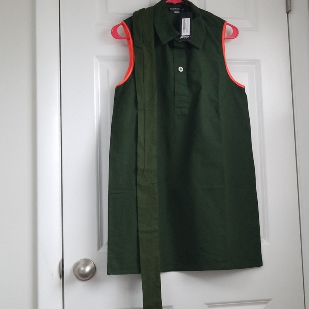 🌞 BNWT Nasty Gal Mini Cargo Dress🌞